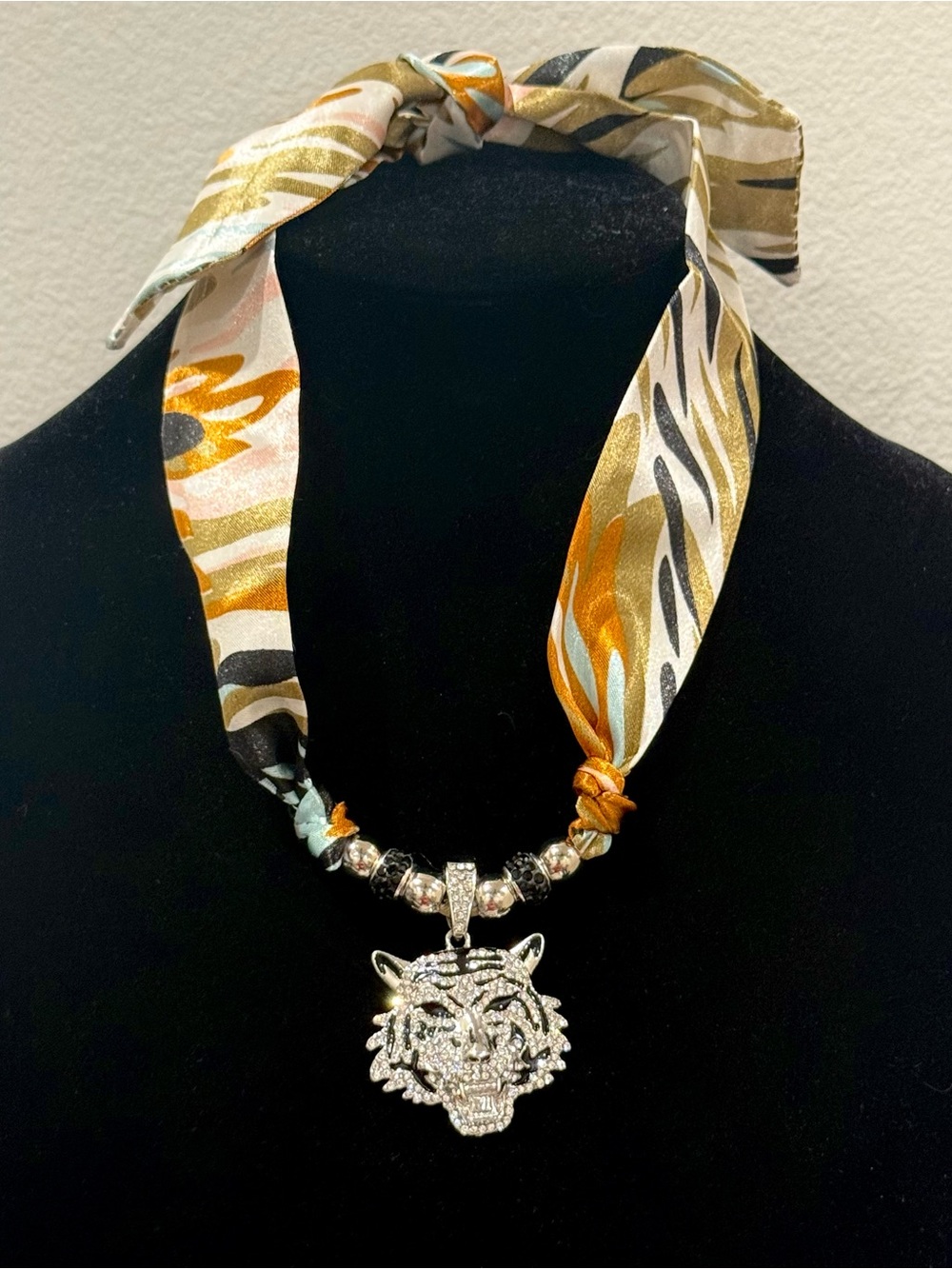Bling Tiger Pendant Scarf Necklace